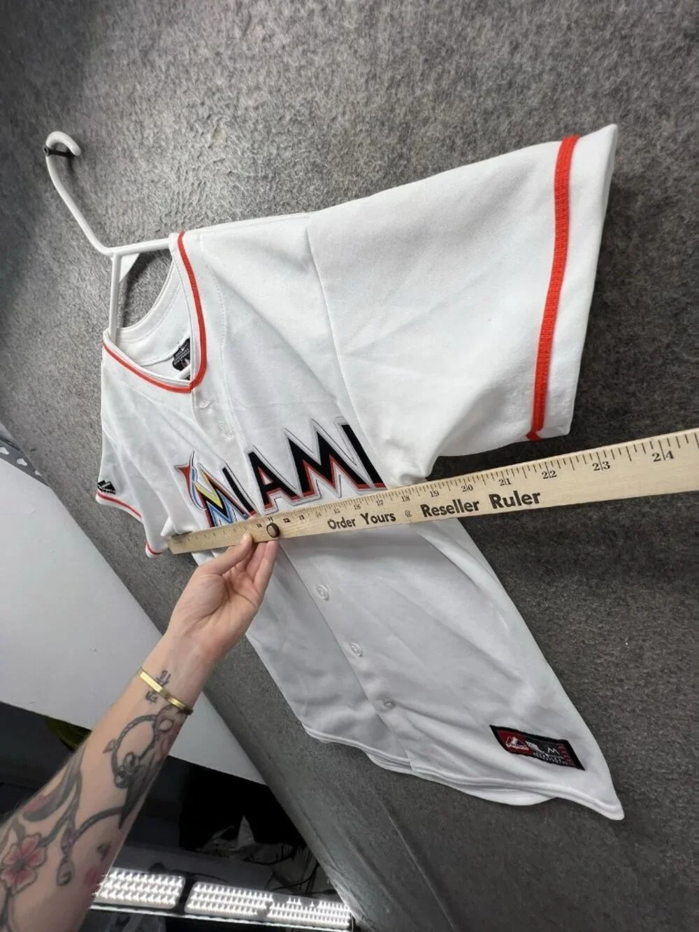 Miami Marlins Jersey Boys Large White MLB Baseball Majestic Button Front Youth